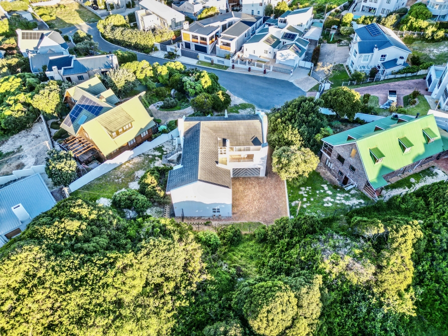 5 Bedroom Property for Sale in Vermont Western Cape